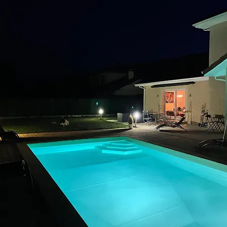 Piscine Proche De Geneve Villa